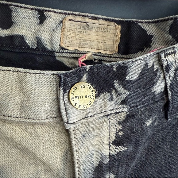 Current/Elliott Black and Cream Tie-Dye Jeans - Picture 5 of 13
